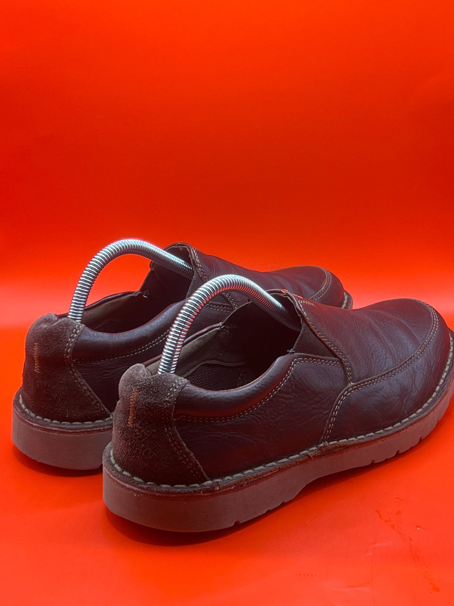 Clarks Claude Plain Slip-On Leather