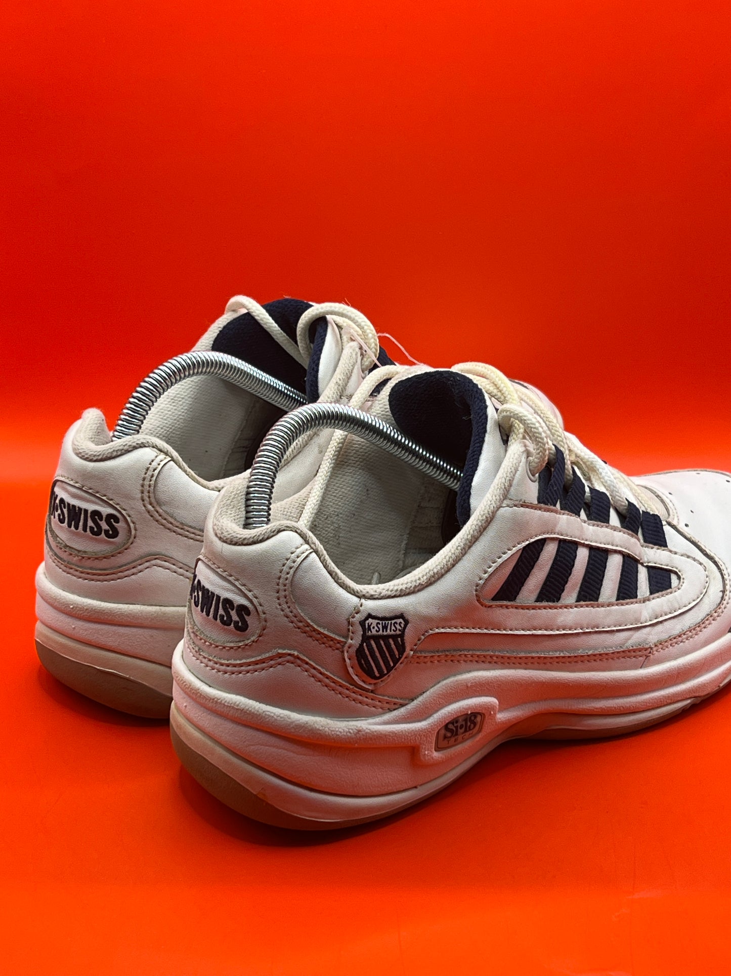 K Swiss Defier