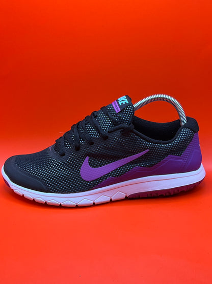 Nike Flex Experience Run 4