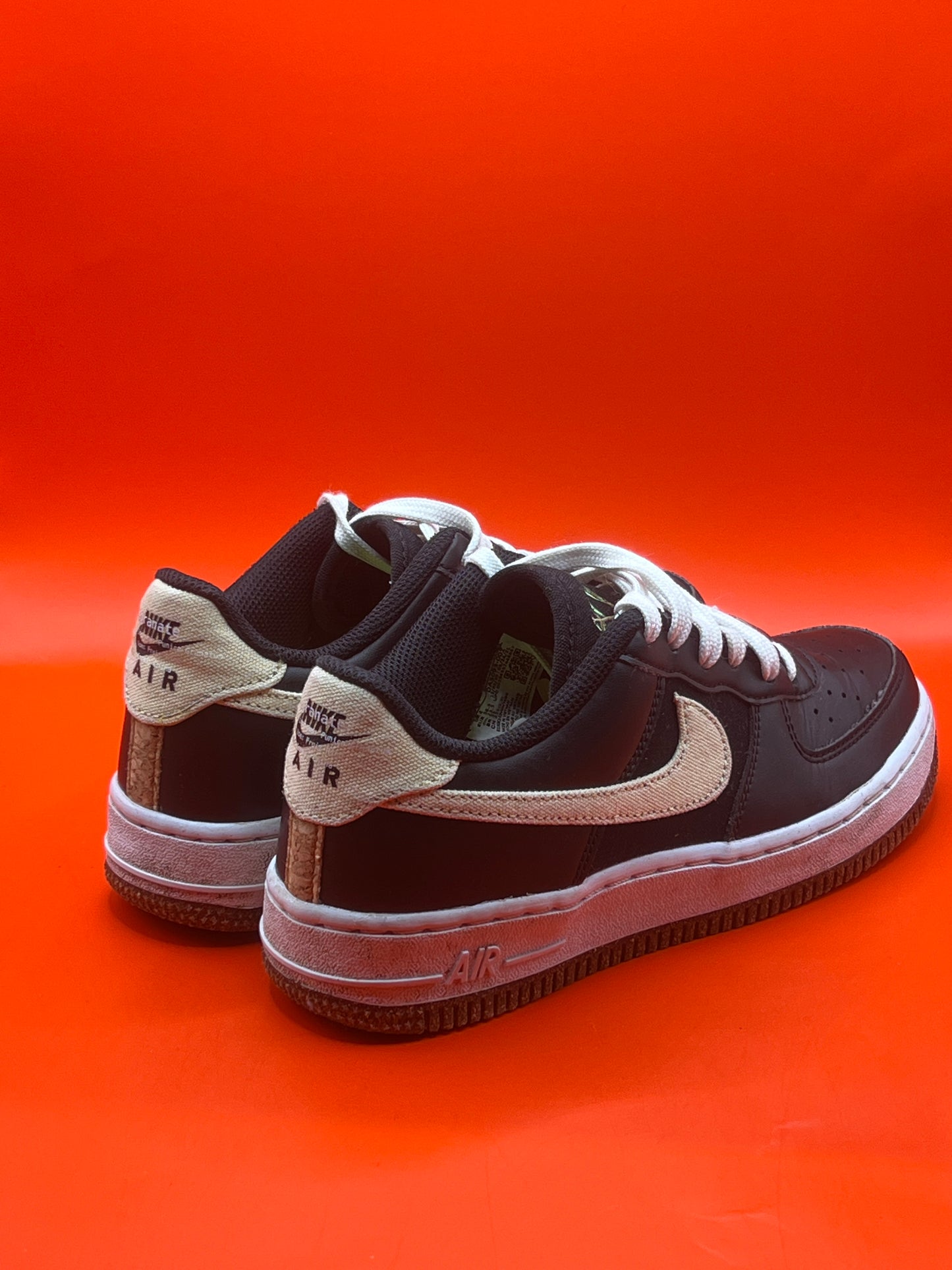 Nike Air Force 1 LV8