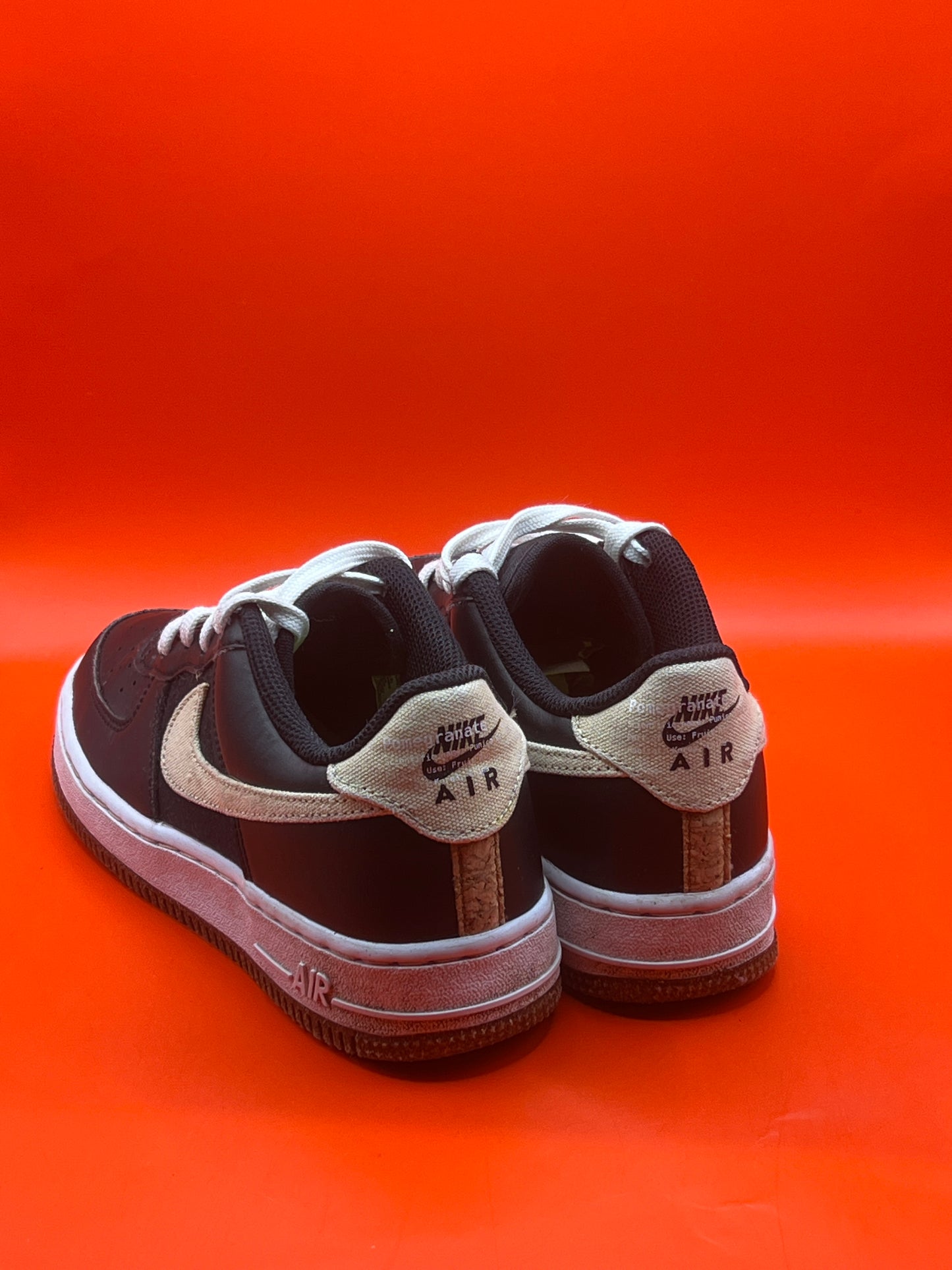 Nike Air Force 1 LV8